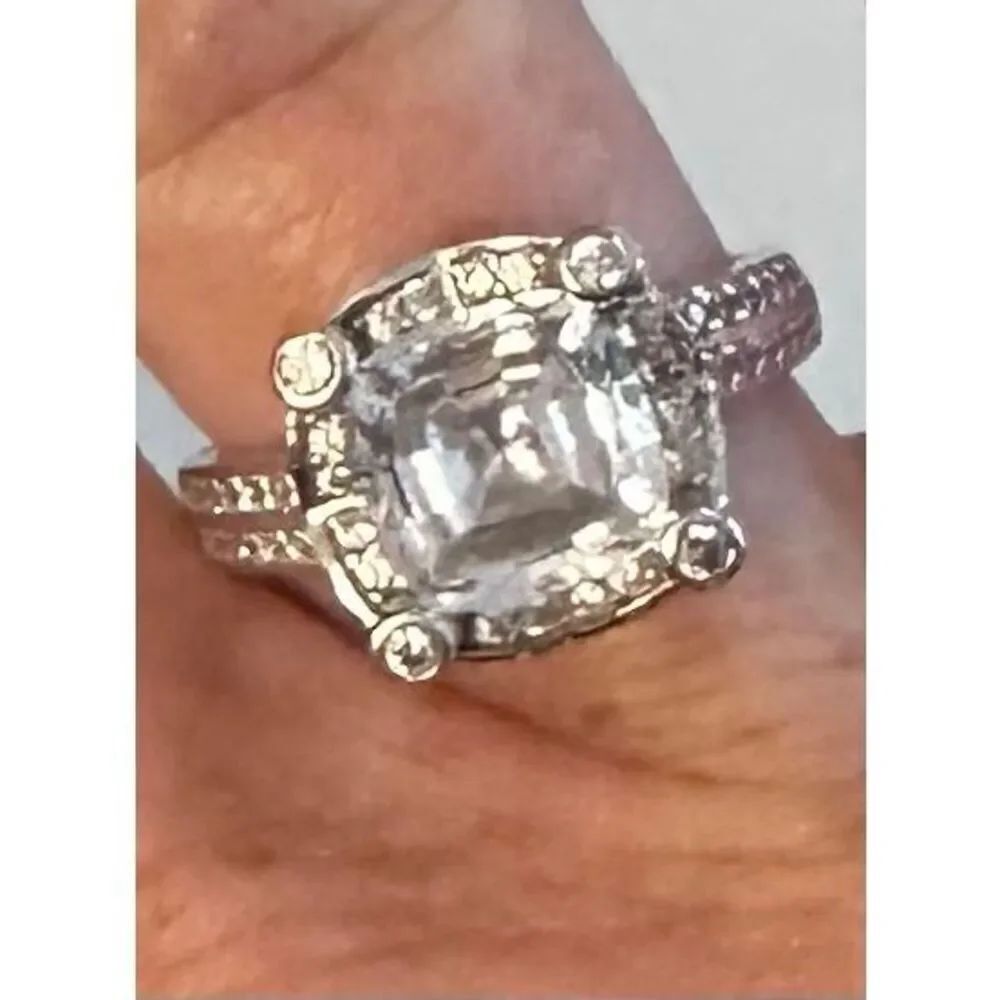 7 CT Top Quality CZ engagement ring